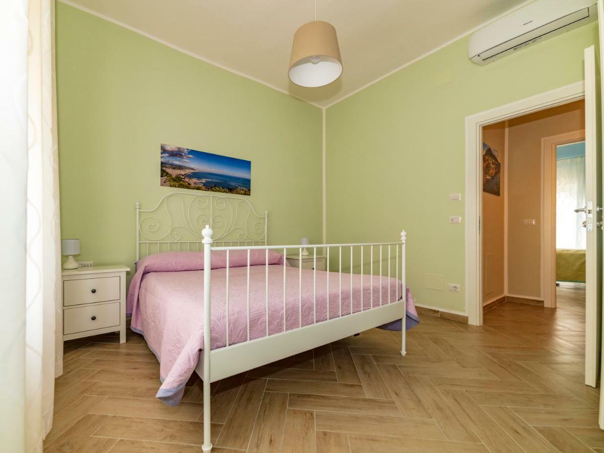 Appartamento La Carnale ซาแลร์โน ภายนอก รูปภาพ